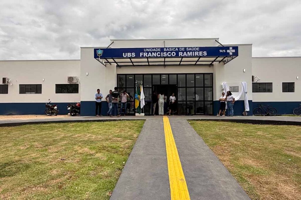 Marcos Rogério entrega nova UBS em Urupá e reforça investimentos de R$ 30 milhões no município