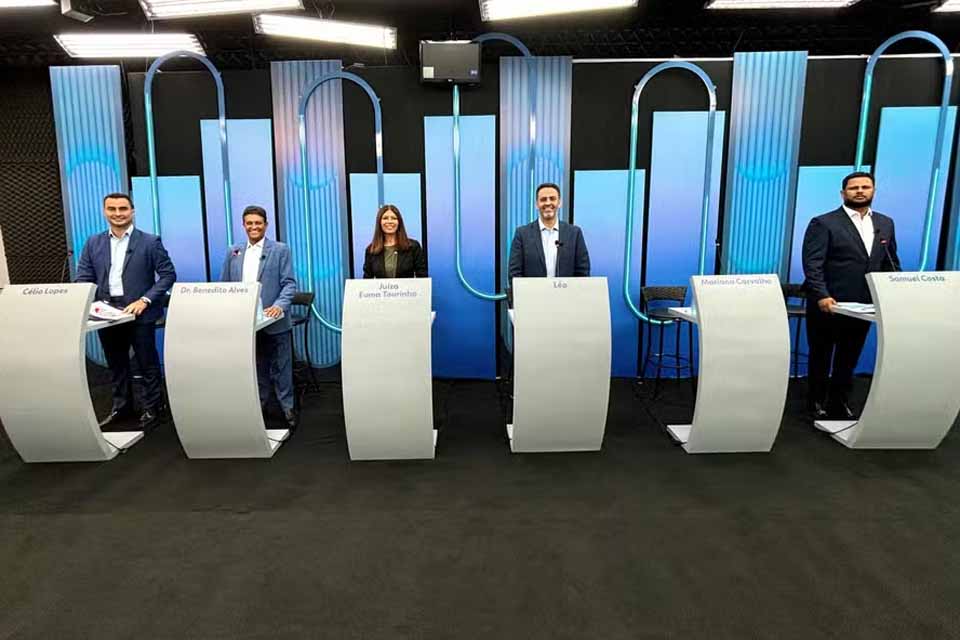 Debate na Rede Amazônica tem tom ameno, ausência de Mariana Carvalho e desentendimento entre Célio Lopes e Léo Moraes