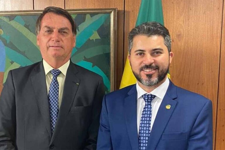 Senador de Rondônia questiona relatório da PF com quase 900 páginas e defende Bolsonaro em caso de tentativa de golpe