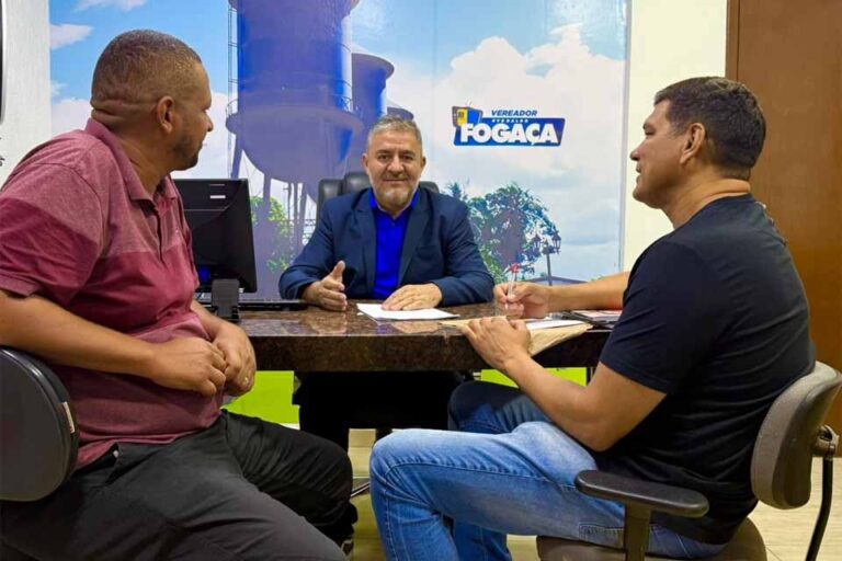 Vereador Everaldo Fogaça debate prioridades da zona Leste em reunião com líder comunitário