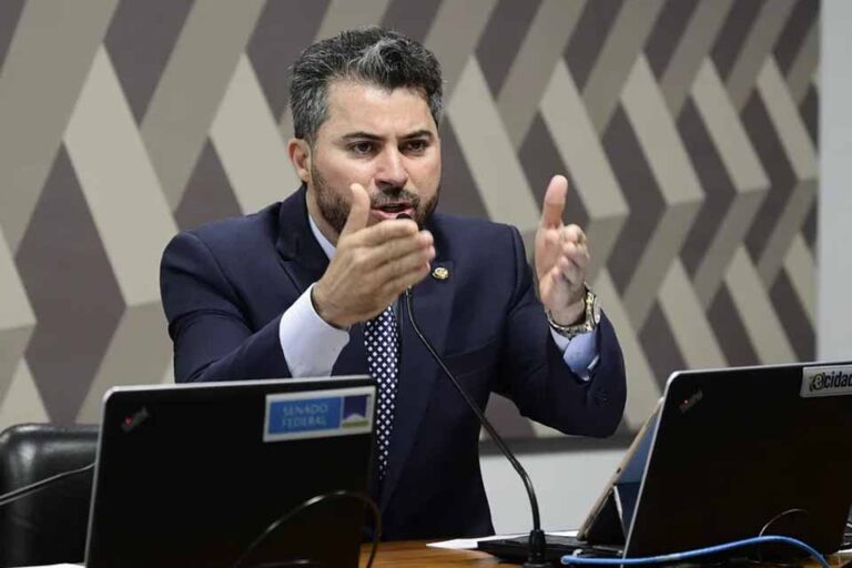 Senador Marcos Rogério critica governo Lula e associa déficit fiscal de R$ 66,8 bilhões à má gestão