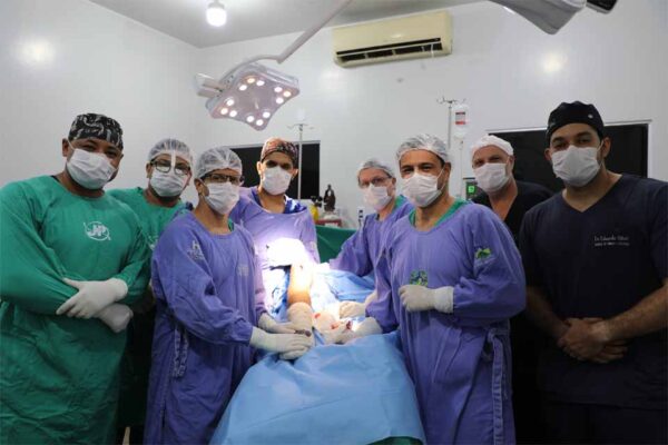 Primeiro transplante osteocondral de joelho no Norte do Brasil é realizado em Rondônia