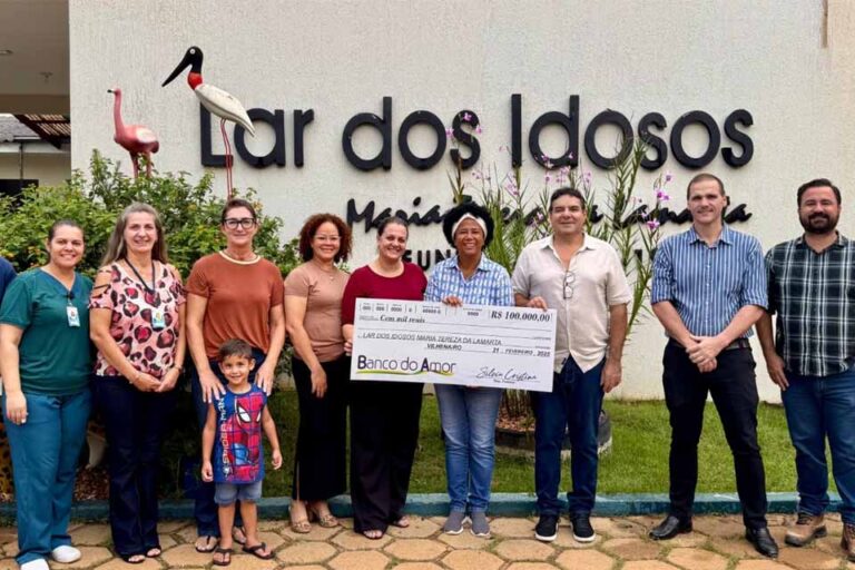 Deputada Sílvia Cristina entrega R$ 500 mil para entidades filantrópicas em Vilhena