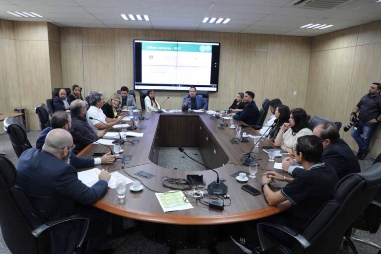 Comissão de saúde da Alero inicia debates sobre PCCR para médicos da rede pública estadual