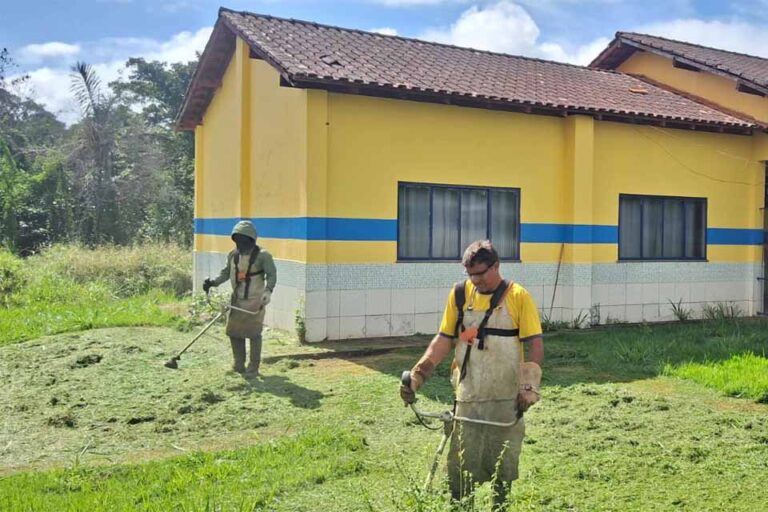 Prefeitura de Porto Velho intensifica manutenção nas escolas rurais durante o período chuvoso