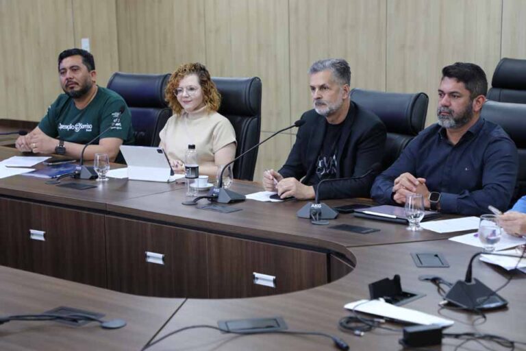 Encontro na Assembleia Legislativa de Rondônia aborda avanços e desafios no setor de saúde