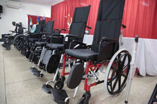 Rondônia lança iniciativa de doação de equipamentos de apoio à locomoção para população carente