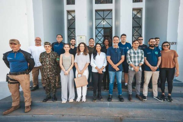 Comitiva da Prefeitura de Porto Velho parte em missão humanitária às áreas atingidas pela cheia do rio Madeira