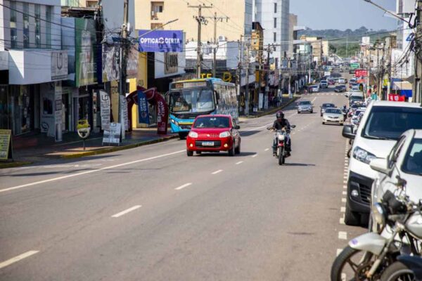 Gestão Léo Moraes completa 100 dias com foco em mobilidade urbana e segurança viária em Porto Velho