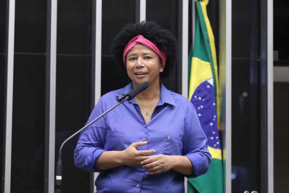 <div style="
                font-size: 18px;
                font-weight: bold;
                color: #0073aa;
                margin-bottom: 5px;
                text-transform: uppercase;
            ">SAÚDE</div>Programa Olhar de Amor será lançado em Ji-Paraná para realização de cirurgias oftalmológicas gratuitas