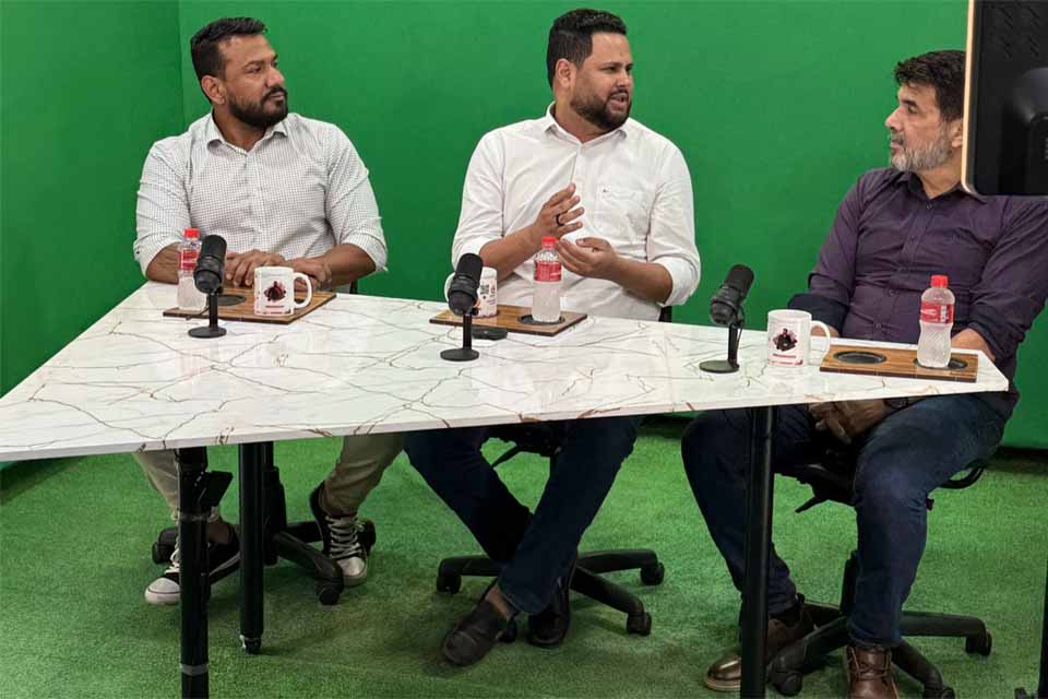 <div style="
                font-size: 18px;
                font-weight: bold;
                color: #0073aa;
                margin-bottom: 5px;
                text-transform: uppercase;
            ">DEBATE SOCIAL</div>Samuel Costa defende jornada de trabalho mais humana e critica modelo 6×1 em entrevista