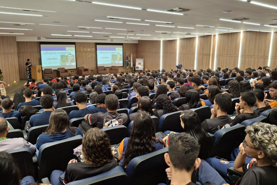 Segundo Aulão Preparatório para o Enem 2025 reúne mais de 300 estudantes em Porto Velho