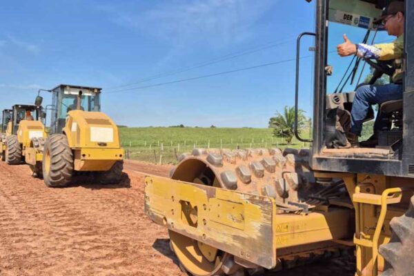 Rodovia RO-492 passa por reabilitação asfáltica com foco em segurança e escoamento agrícola
