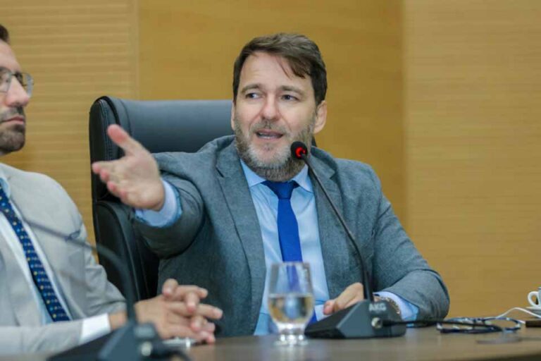 Deputado solicita recuperação da RO-457 entre BR-421 e RO-459, em Ariquemes