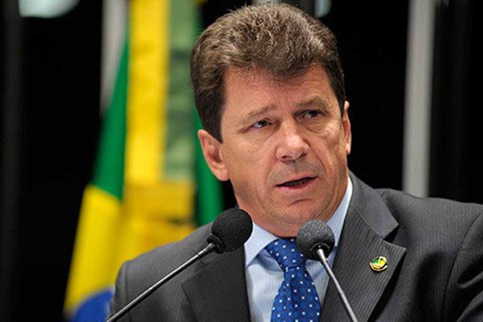 <div style="
                font-size: 18px;
                font-weight: bold;
                color: #0073aa;
                margin-bottom: 5px;
                text-transform: uppercase;
            ">ELEIÇÕES 2026</div>Cassol lidera preferência ao Governo de Rondônia em pesquisa realizada em Vilhena; 34% ainda não escolheram candidato