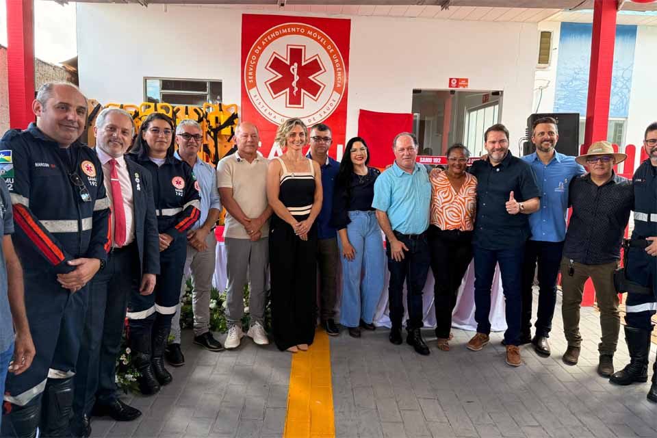 Redano participa de inauguração de base do SAMU em Rio Crespo, no Vale do Jamari