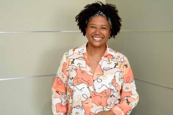 Sílvia Cristina comemora aprovação de lei que isenta revisão pericial para beneficiários do BPC e aposentados por invalidez