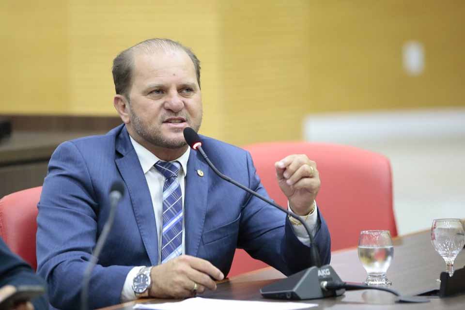 Deputado Cirone Deiró aloca R$ 150 mil para a Semana do Café e do Cacau em Rondônia