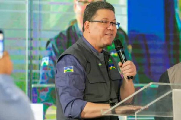 Gestão Coronel Marcos Rocha: Governo de Rondônia concede gratificação e progressão salarial aos empregados da Emater