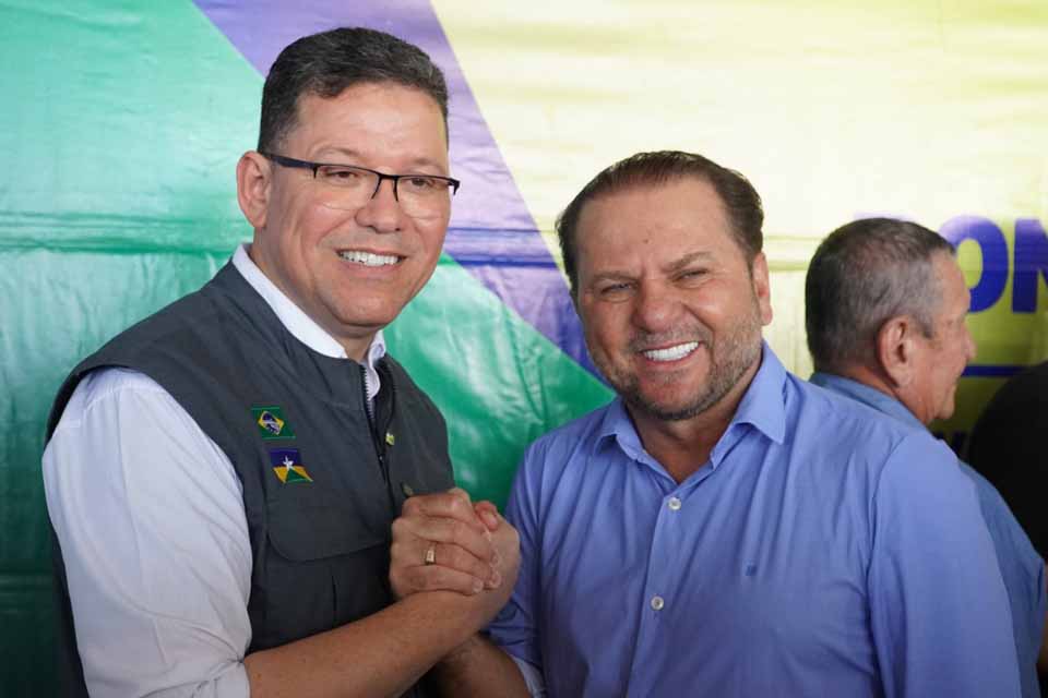 R$ 3,2 milhões são destinados para recuperação de estradas rurais em Candeias do Jamari