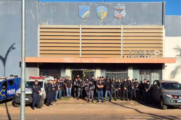 Operação policial em Colorado do Oeste cumpre mandados e prende sete suspeitos