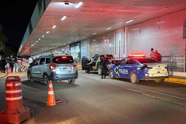 Fiscalização de trânsito é realizada no entorno do aeroporto de Porto Velho