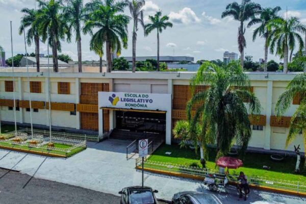 Curso de Libras será oferecido gratuitamente em Ariquemes por solicitação de Alex Redano