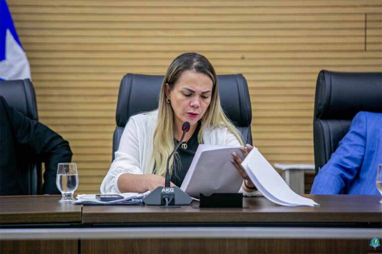 Cláudia de Jesus sugere novo período de vigência para repasses às Escolas Família Agrícola