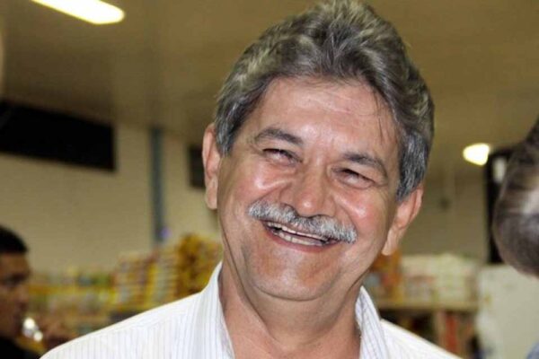 TJ mantém condenação de ex-governador de Rondônia por reintegração ilegal de servidor e pagamentos retroativos