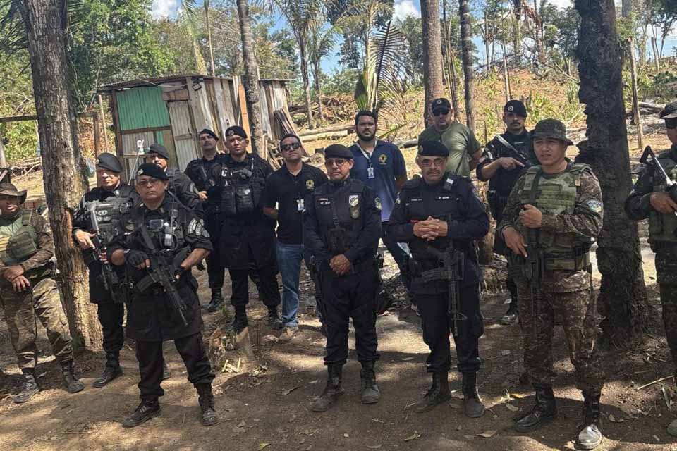 Operação conjunta aborda desmatamento e prende foragido em área invadida na zona rural de Porto Velho
