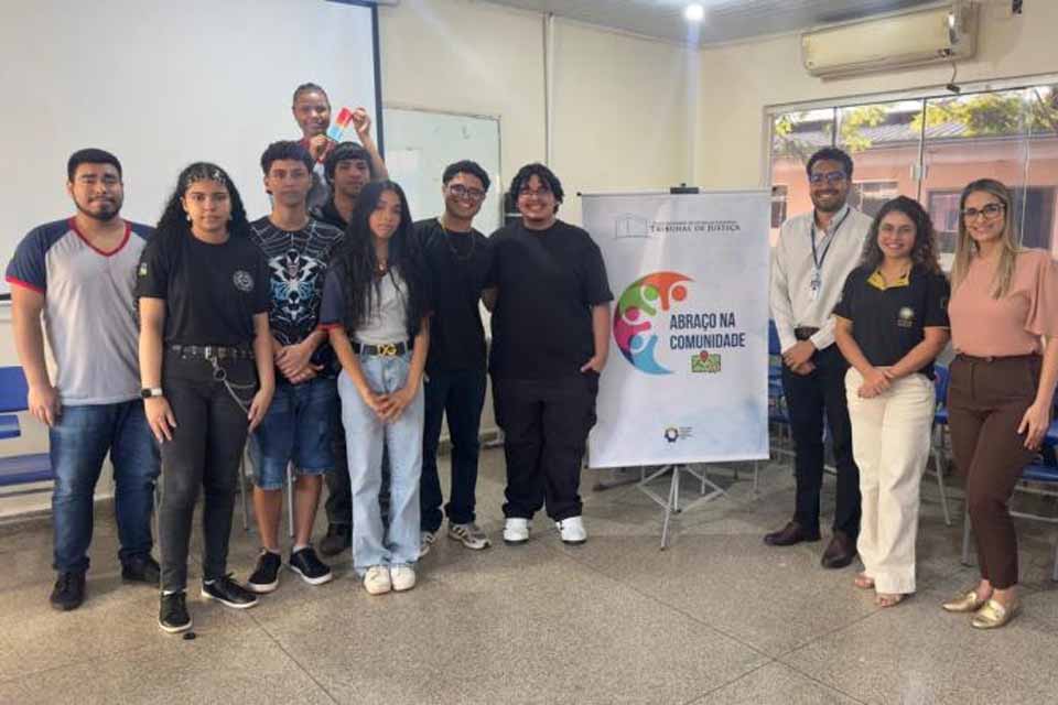 <div style="
                font-size: 18px;
                font-weight: bold;
                color: #0073aa;
                margin-bottom: 5px;
                text-transform: uppercase;
            ">CONSCIENTIZAÇÃO</div>Abraço na Comunidade leva ações a escolas e unidade terapêutica durante Agosto Lilás