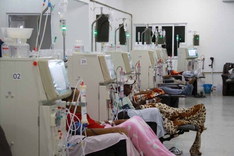 Centro de Diálise de Ariquemes realiza mais de 2 mil atendimentos mensais a pacientes renais crônicos