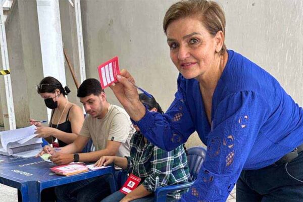 TJRO exclui Sintero da representação, declara greve de professores e técnicos ilegal, proíbe atos em repartições e fixa multa diária de R$ 50 mil