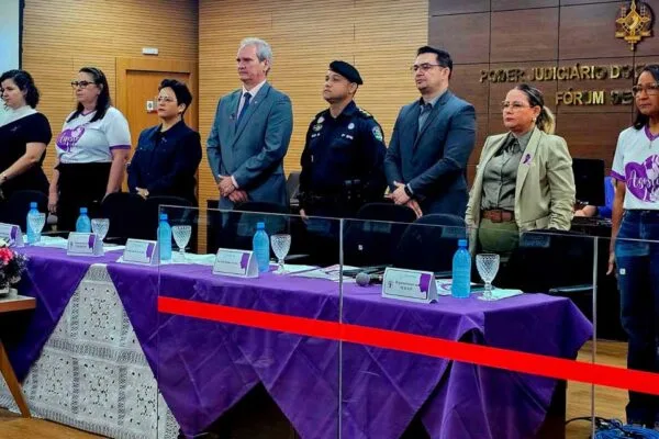 Polícia Militar reforça participação em fórum sobre violência doméstica em Ji-Paraná