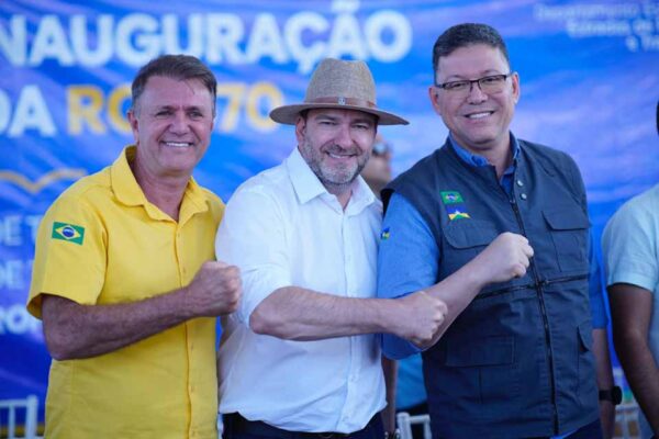 Assembleia Legislativa participa da entrega da pavimentação da RO-370 em Corumbiara