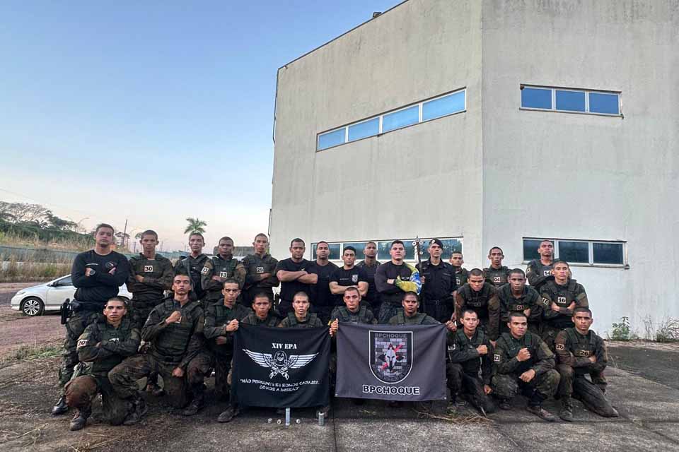Batalhão de Choque ministra instrução para estágio da Polícia da Aeronáutica