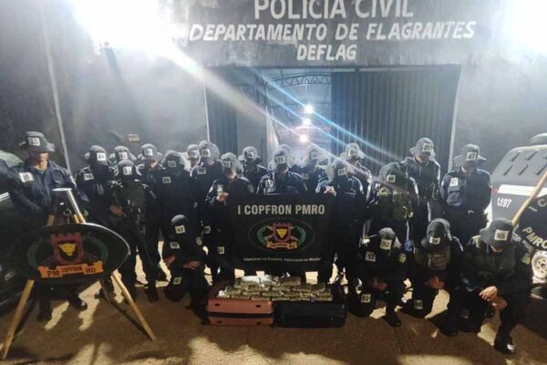 Polícia Militar e PRF apreendem 6,8 kg de maconha em hotel no centro de Porto Velho