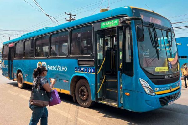 Prefeitura disponibiliza transporte gratuito para candidatos ao Feirão do Emprego em Porto Velho