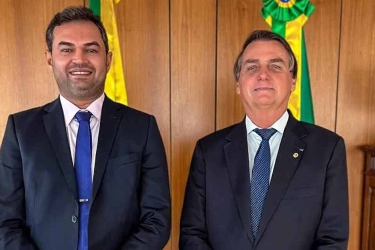 Bruno Scheid visita Bolsonaro pela primeira vez após a condenação do ex-presidente da República