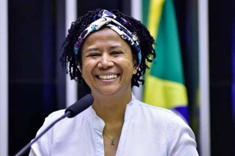 Transposição: Sílvia Cristina lidera mobilização da bancada do Norte pela PEC 47