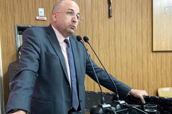 Gedeão do Edvilson Negreiros solicita melhorias em ramais da zona rural de Porto Velho