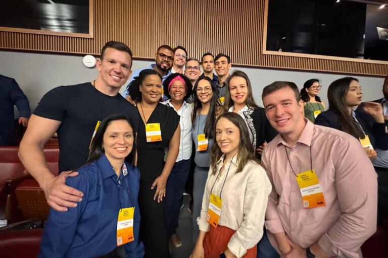 Sílvia Cristina anuncia início de trabalho de novos peritos do INSS em Rondônia