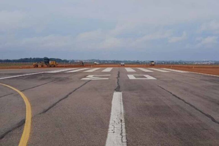 Obras no Aeroporto de Vilhena reforçam segurança de pousos e decolagens