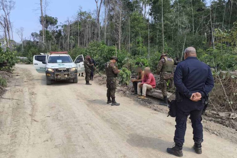 Polícia Militar apreende armas e prende foragido durante fiscalização na ESEC Samuel