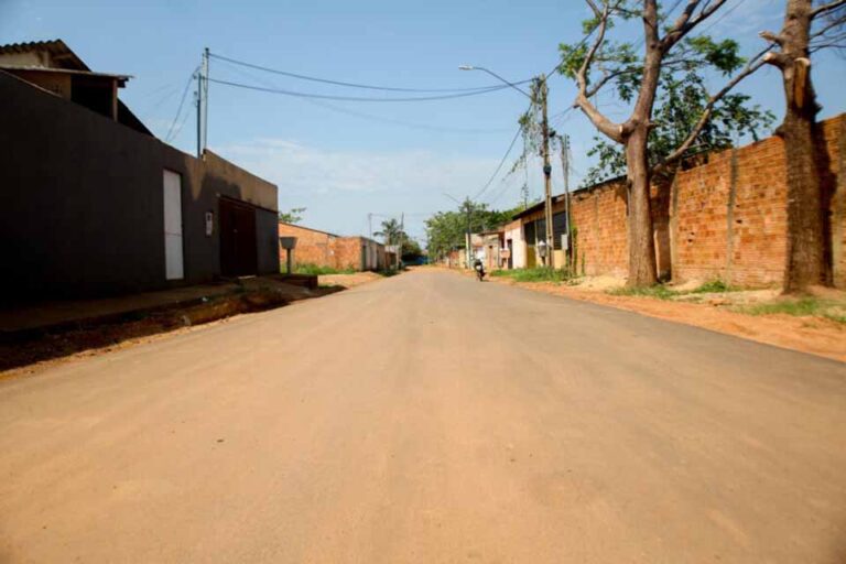 Obras de asfaltamento avançam em bairros de Porto Velho com apoio do governo de Rondônia