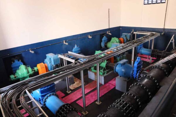 Teste de bombas marca avanço em obras de abastecimento de água em Porto Velho