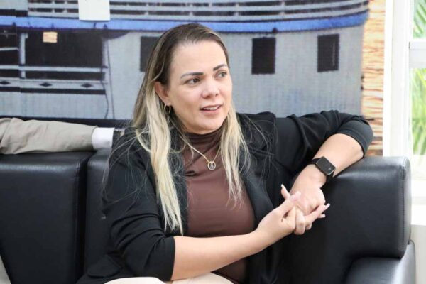 Deputada propõe concurso público e mais recursos para a cultura em Rondônia