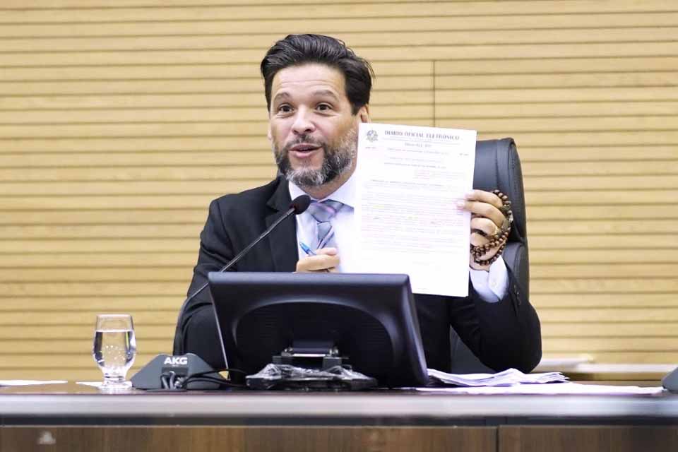 <div style="
                font-size: 18px;
                font-weight: bold;
                color: #0073aa;
                margin-bottom: 5px;
                text-transform: uppercase;
            ">REGULARIZAçãO DE DOCUMENTOS</div>Governo assegura emissão de GTA e CAR para moradores da Estação Soldado da Borracha após pressão de deputado