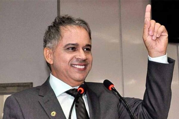 “Lugar incerto e não sabido”: ex-deputado é condenado por ameaças e desacato contra servidoras da saúde em Ariquemes