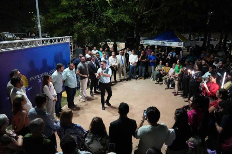 Praça Marise Castiel é inaugurada no bairro Alphaville